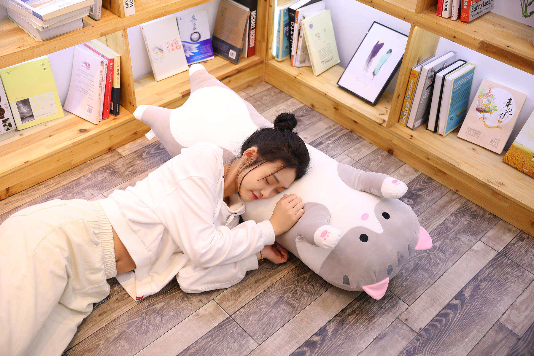 Plush-Pillow™-Snuggle Kitty Plushie
